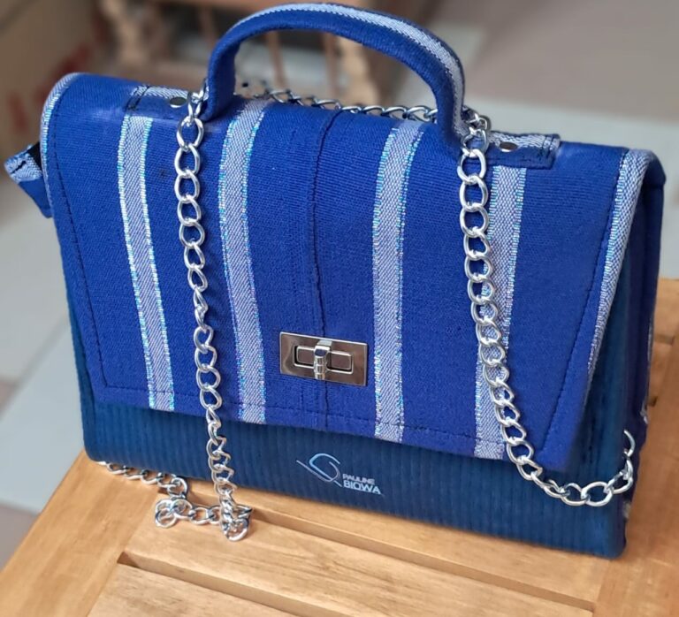 le sac bandoulière "stella blue" – pauline biowa